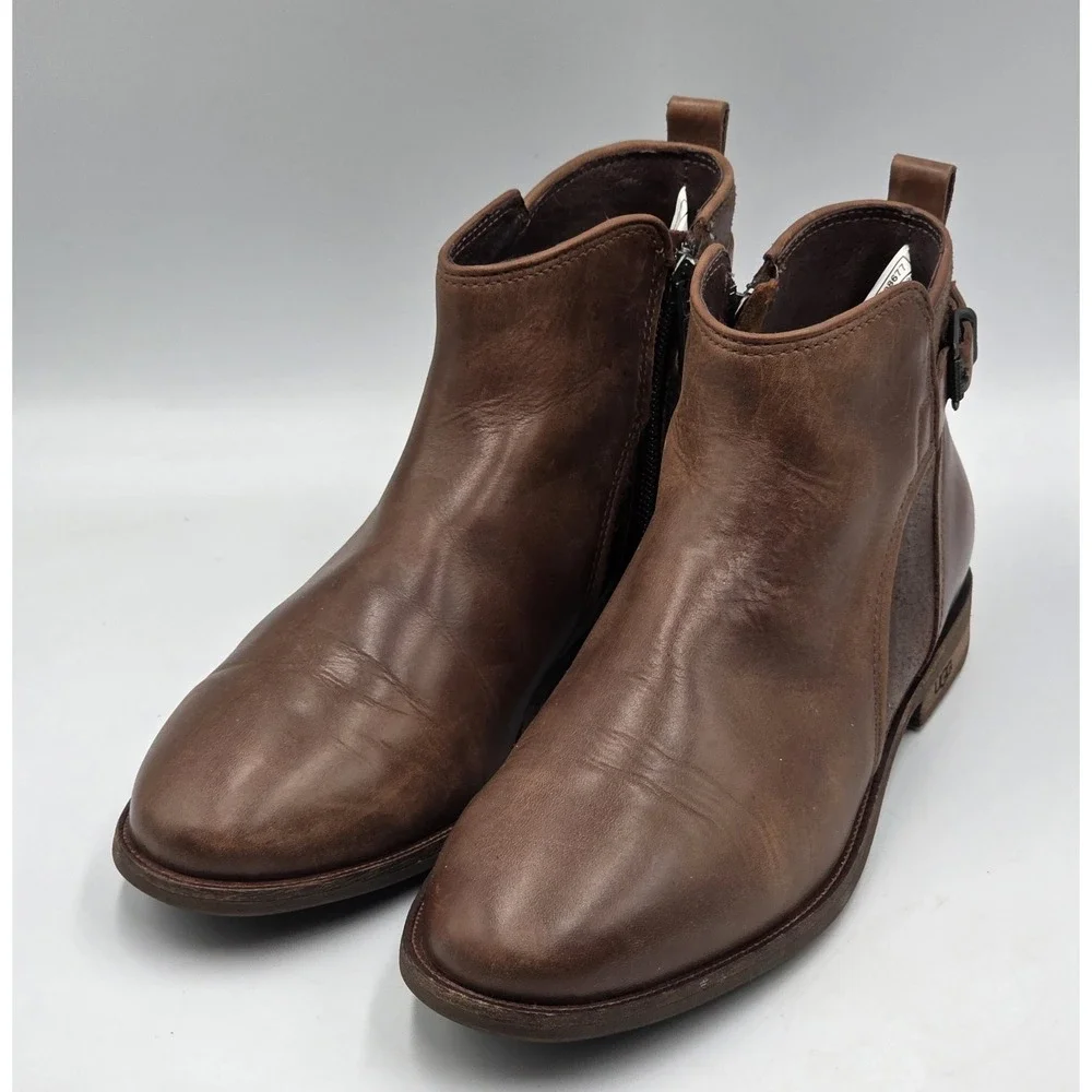 UGG Demi‎ Boot Womens 6 Brown Leather Shearling Lined Ankle Zip Buckle